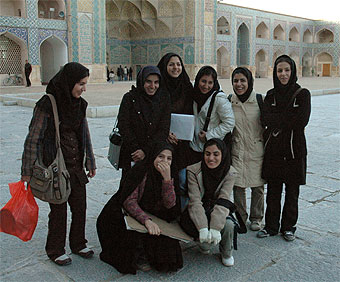Art restoration university students at a field trip to the Jame<br />
 Mosque, Isfahan, Iran 