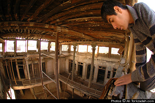 omeed_hosseini__Isfahan_iran_copyright_ali_torkzadeh.com.jpg